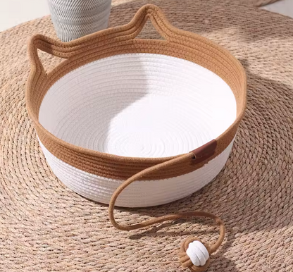 RevierNest - Geflochtenes Katzenbett mit Spielball